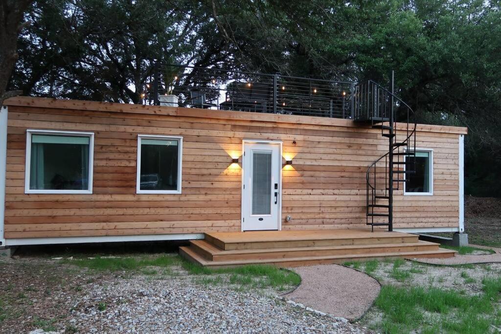 The Lonely Bull Luxury Container Home On 5 Acres 웨더포드 외부 사진